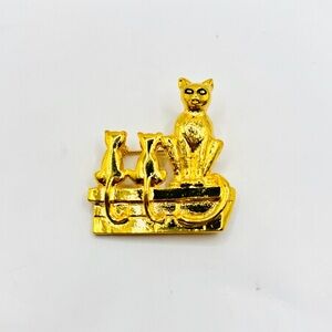 Gold Cat Brooch Pin